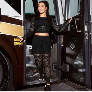Demi Lovato Fabletics Set